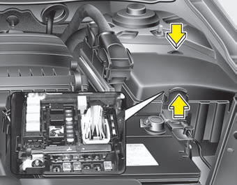 Remplacement d'un fusible dans le compartiment-moteur