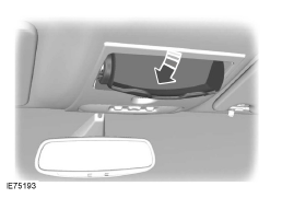 Appuyez sur le bord arrière de la console